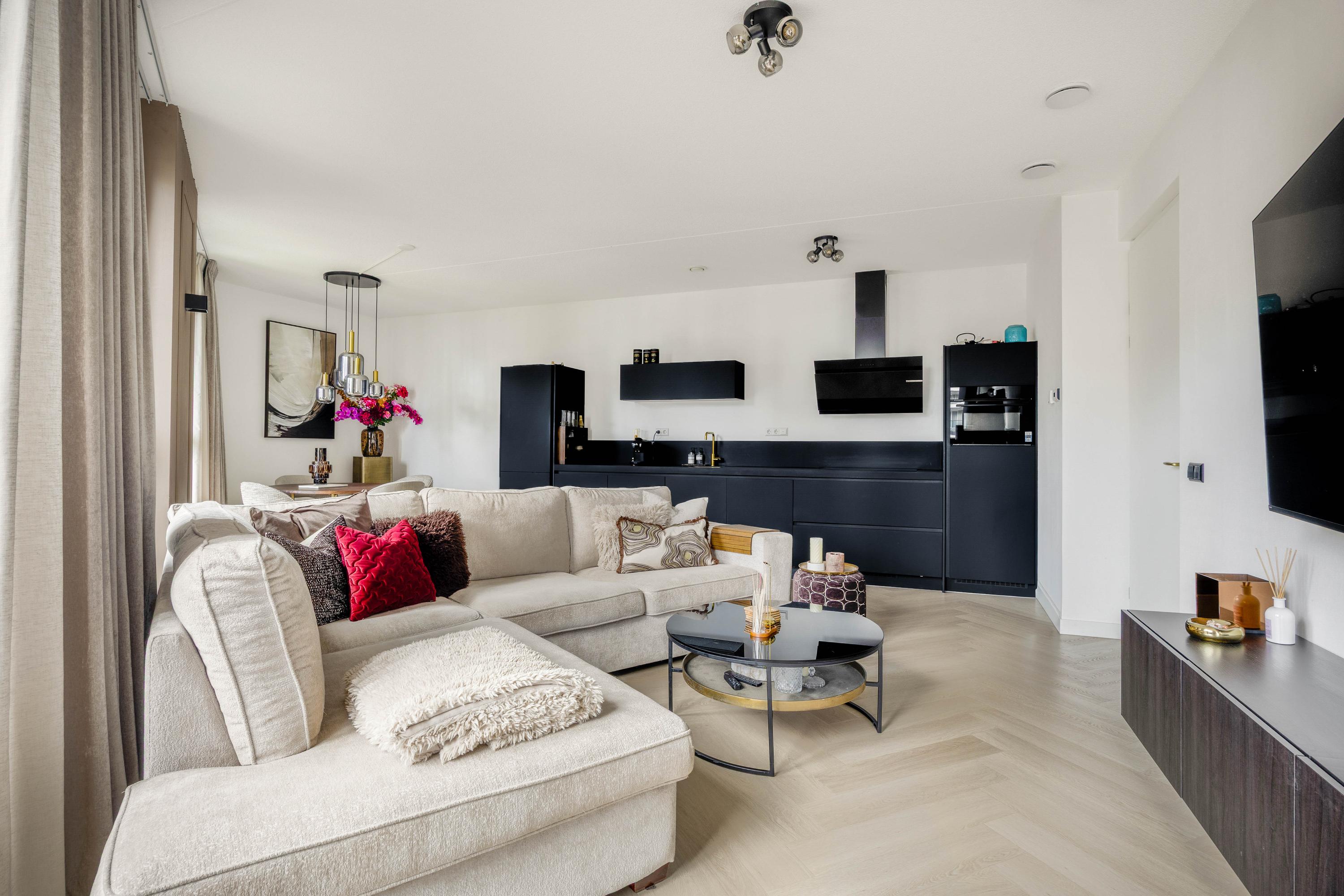 Mies van der Rohestraat 175 , 2132 HX Hoofddorp 11