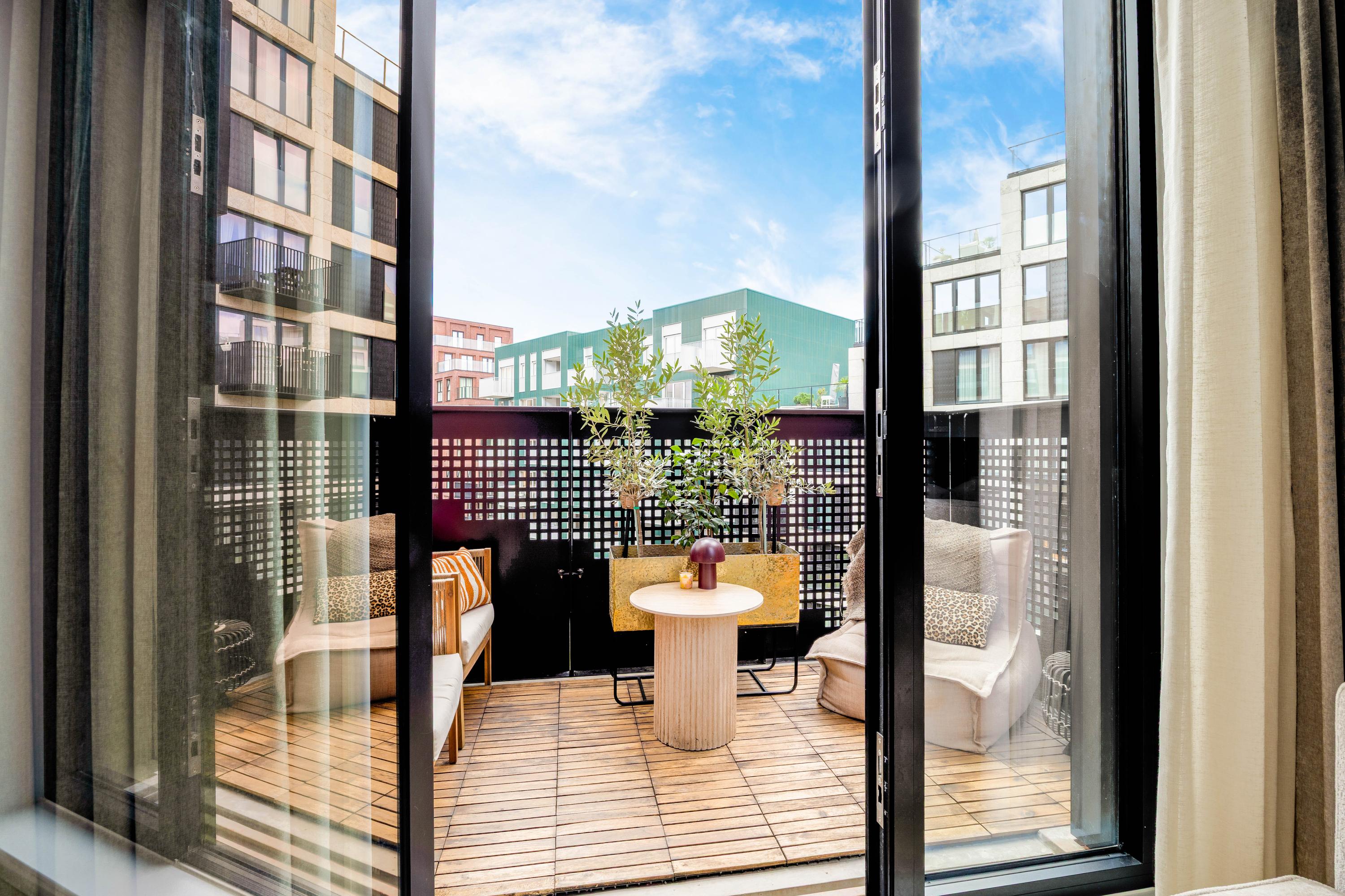 Mies van der Rohestraat 175 , 2132 HX Hoofddorp 3